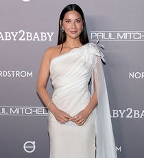 Olivia Munn, 45 лет, США Olivia Munn, 45 лет,